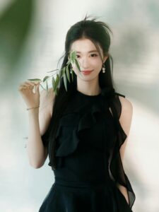 #TOP 472	Ảnh hậu nhà họ Kỷ