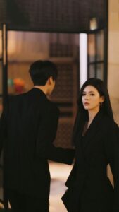 #TOP_T 11	CHẠM MẶT NYC SAU 5 NĂM CHIA TAY